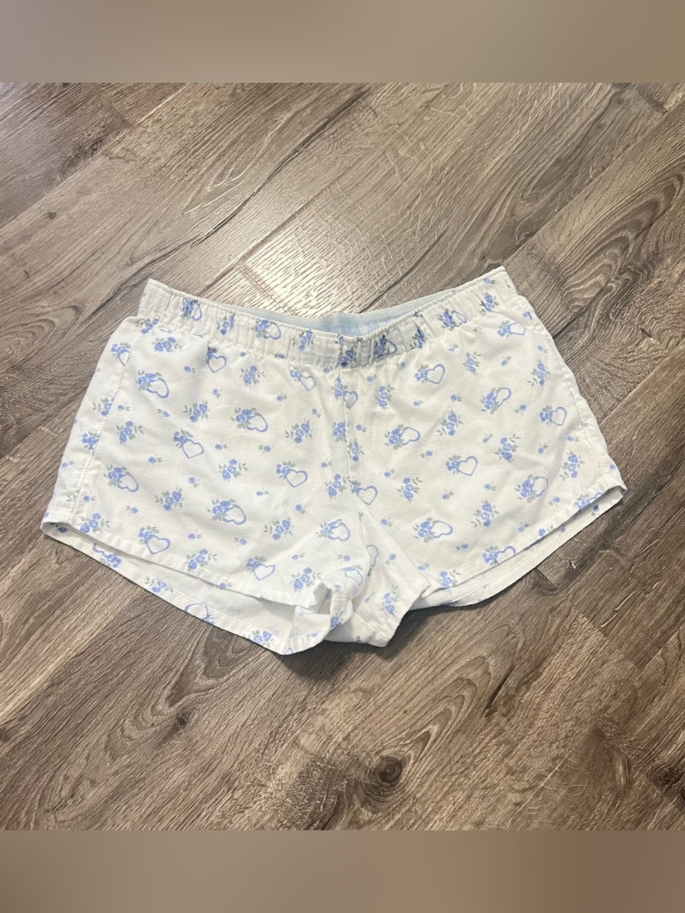 Hollister Co. Women’s Ditsy Blue Floral & Heart Lounge Sleep Short Size Medium